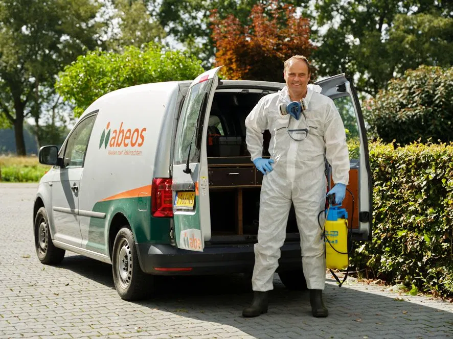 AV2022-08-24 ABEOS_AVF7681_JPG-10 x 15 cm-150dpi_FINAL.jpg